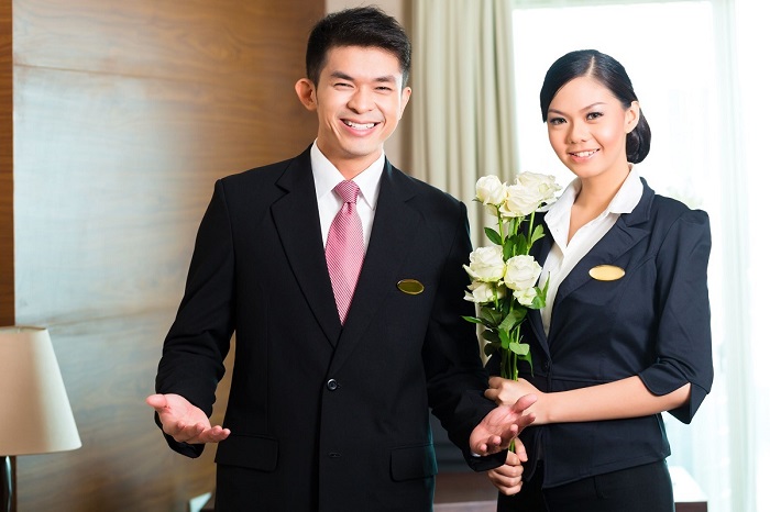 Học quản trị khách sạn ra làm gì? Có dễ xin việc không?